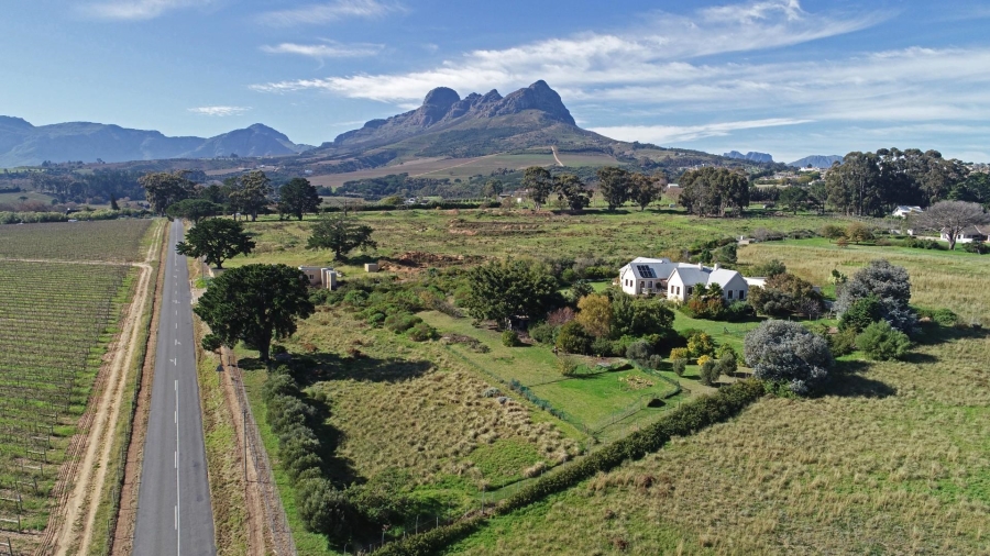 4 Bedroom Property for Sale in Stellenbosch Farms Western Cape